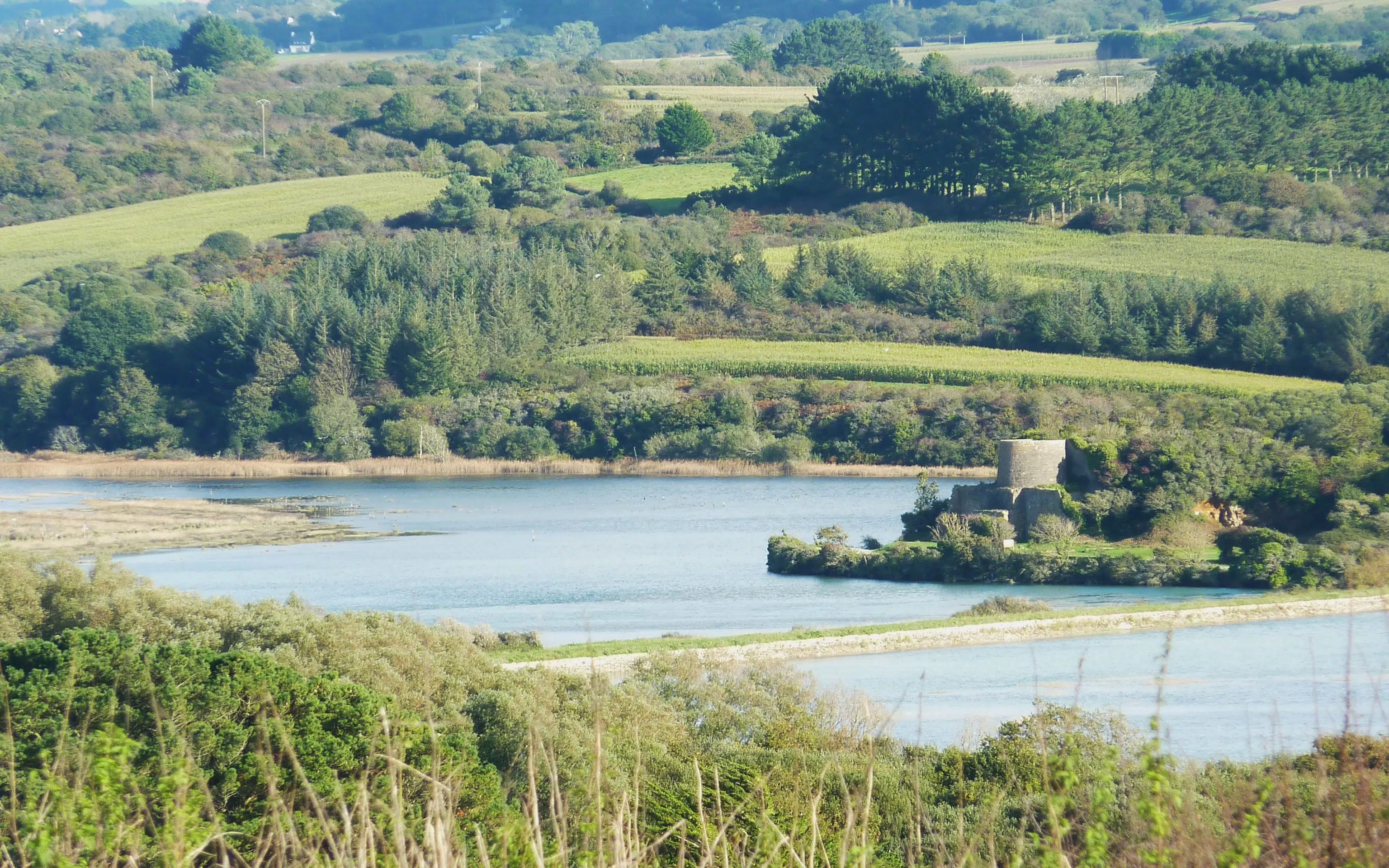 Le four à chaux de Rozan et l'entrée de l'Aber